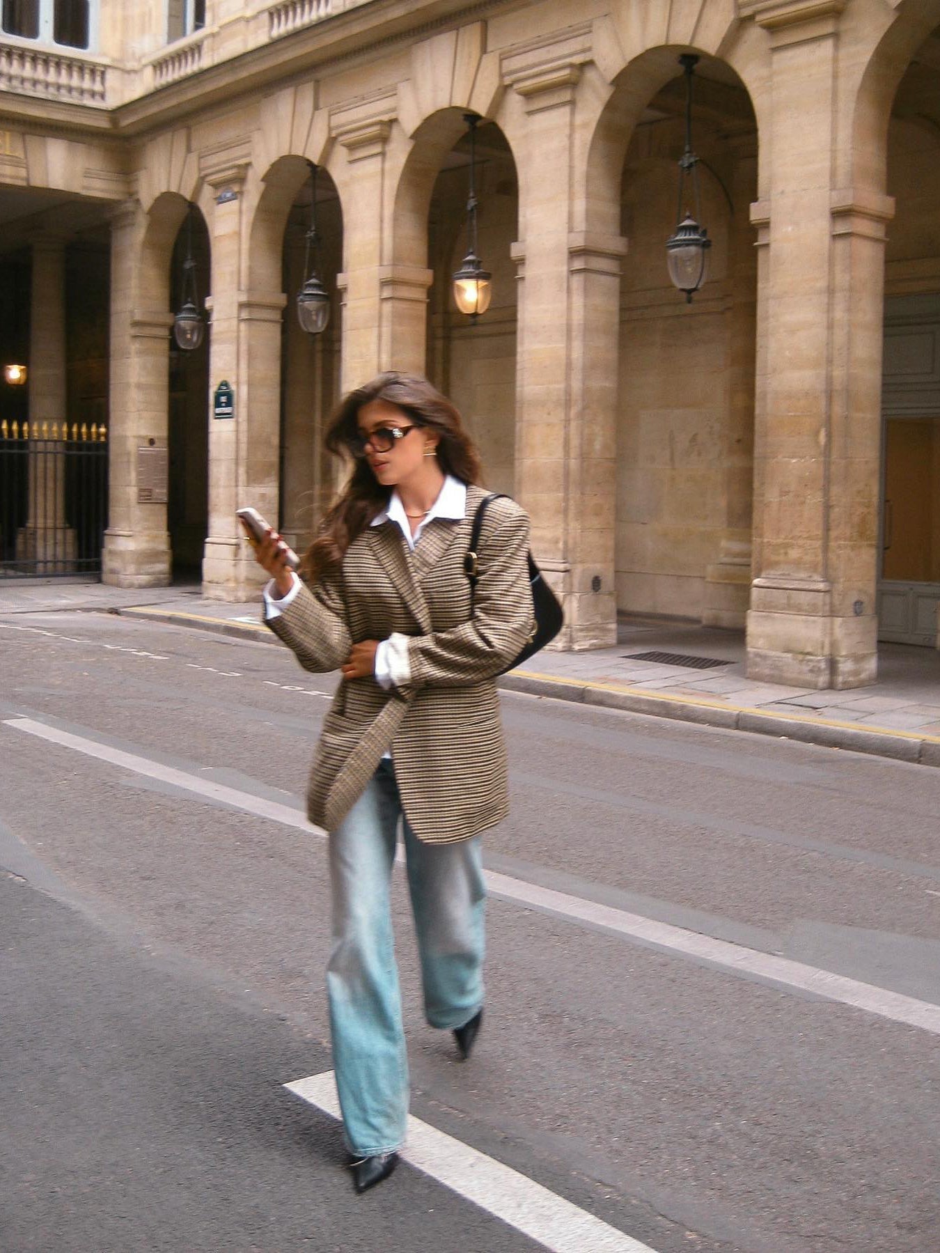 Elegant Plaid Blazer Clarke Vibe Store