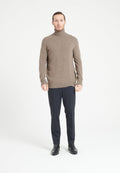 Pull col roulé homme en cachemire 4 fils taupe - LUKE 15 Studio Cashmere8